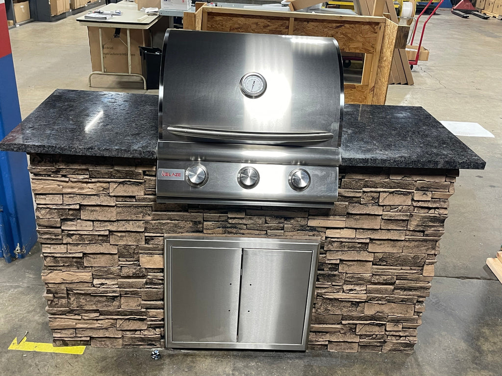 5' WPPO Outdoor Kitchen with Blaze Grill.